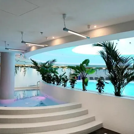 Apartment Hanza Tower Baobab Pool Jacussi Sauna Szczecin