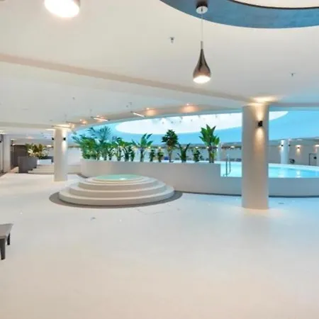 Apartment Hanza Tower Baobab Pool Jacussi Sauna Szczecin