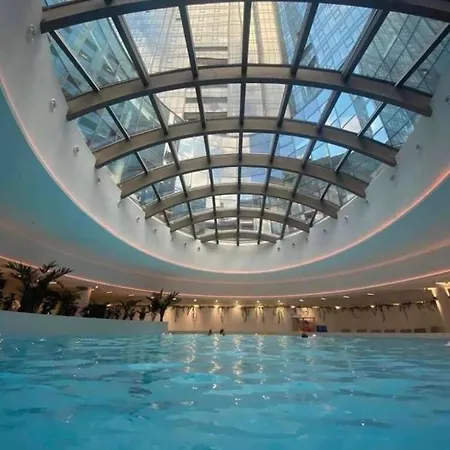 Hanza Tower Baobab Pool Jacussi Sauna Apartment *